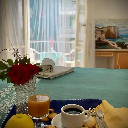 Pensionat Room In Bb - Hotel Villa Alexandra 30M From The Sea